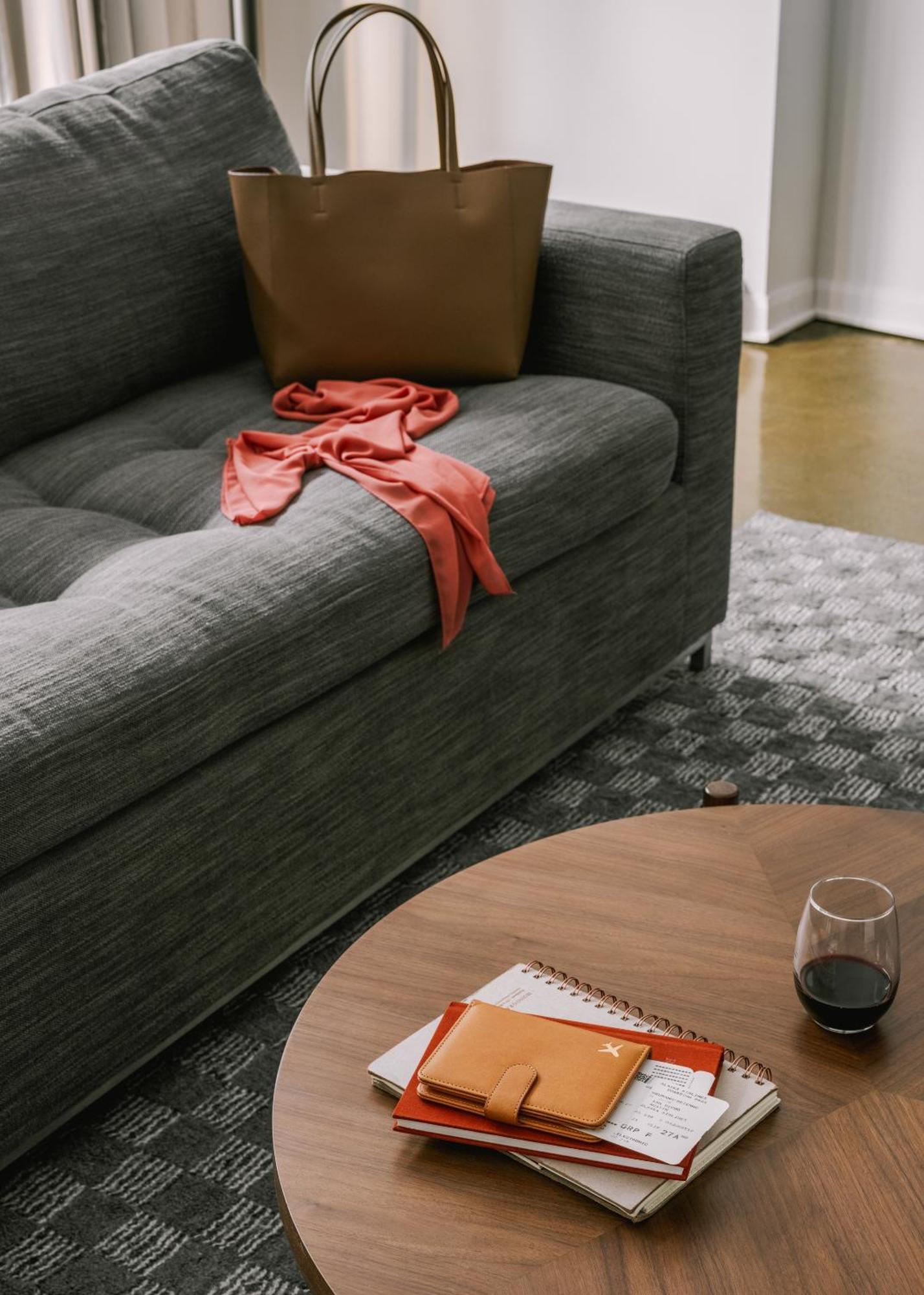 Sonder Penny Lane Aparthotel Montreal Room photo